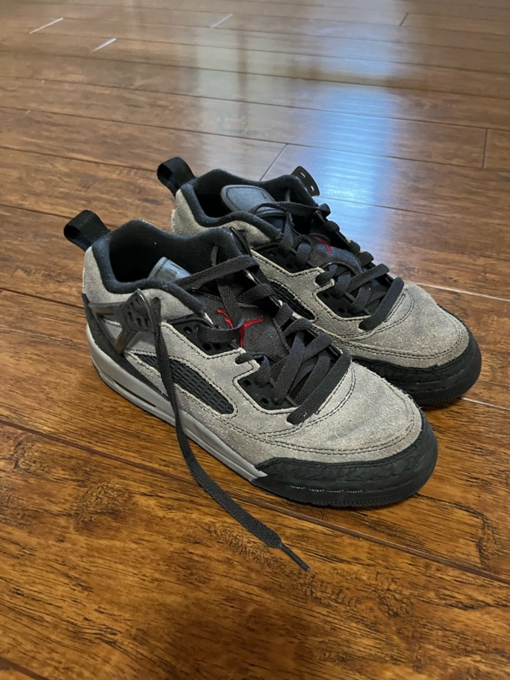 Boys Jordan Shoes